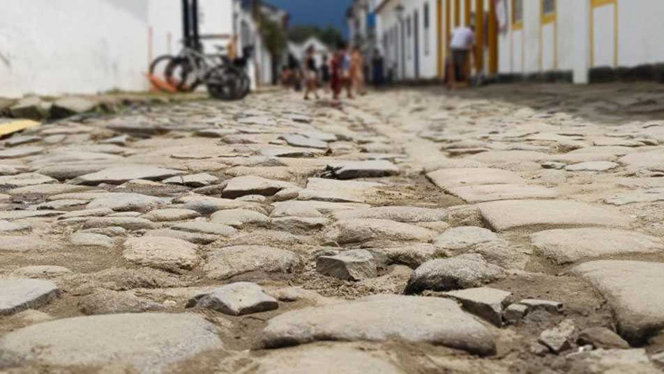 Literatura pelas ruas de Paraty. Foto: Livronews